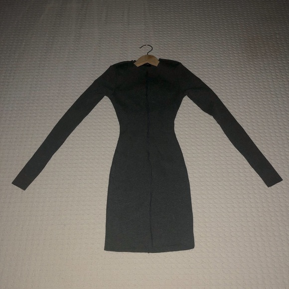 Naked Wardrobe Sculpt - Picture 3 of 3